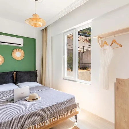 Hotel Voila Suites 1+1 Deniz Manzarali Kaş
